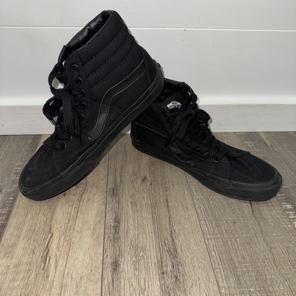 Vans Sk8-Hi Classic High-Top Skate Shoes – Black Men's Size 6.5 Women's 8